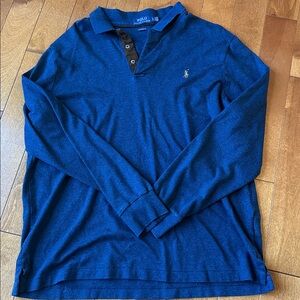Great used condition men’s long sleeve Ralph Lauren polo
Size large